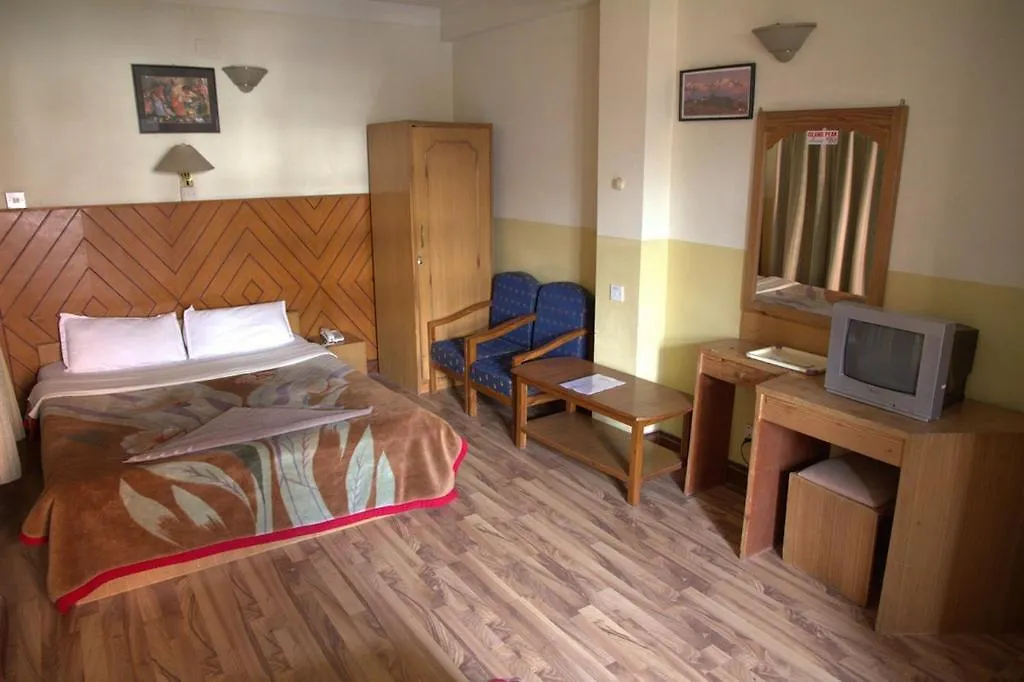 Hotel Lucky Star Κατμαντού
