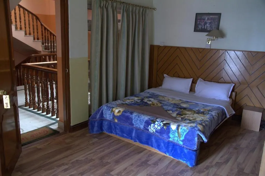 Hotel Lucky Star Κατμαντού